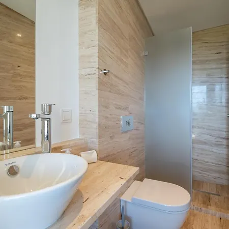 アパート L'orange ヴィラモウラ